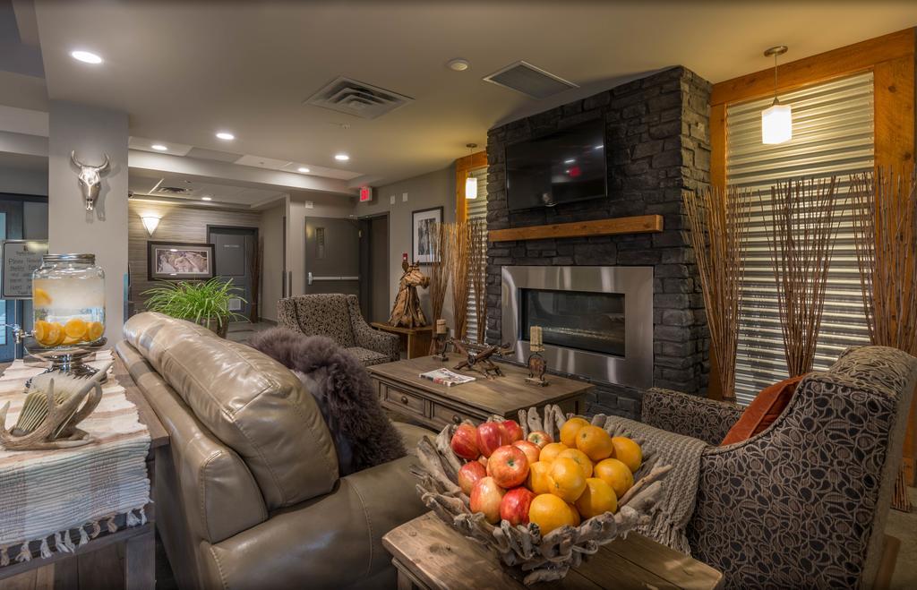 Timber Ridge Inn And Suites Fox Creek Esterno foto
