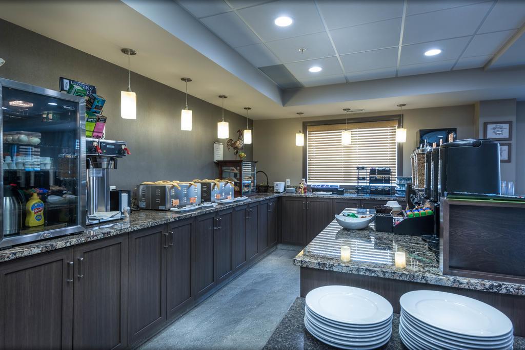 Timber Ridge Inn And Suites Fox Creek Esterno foto