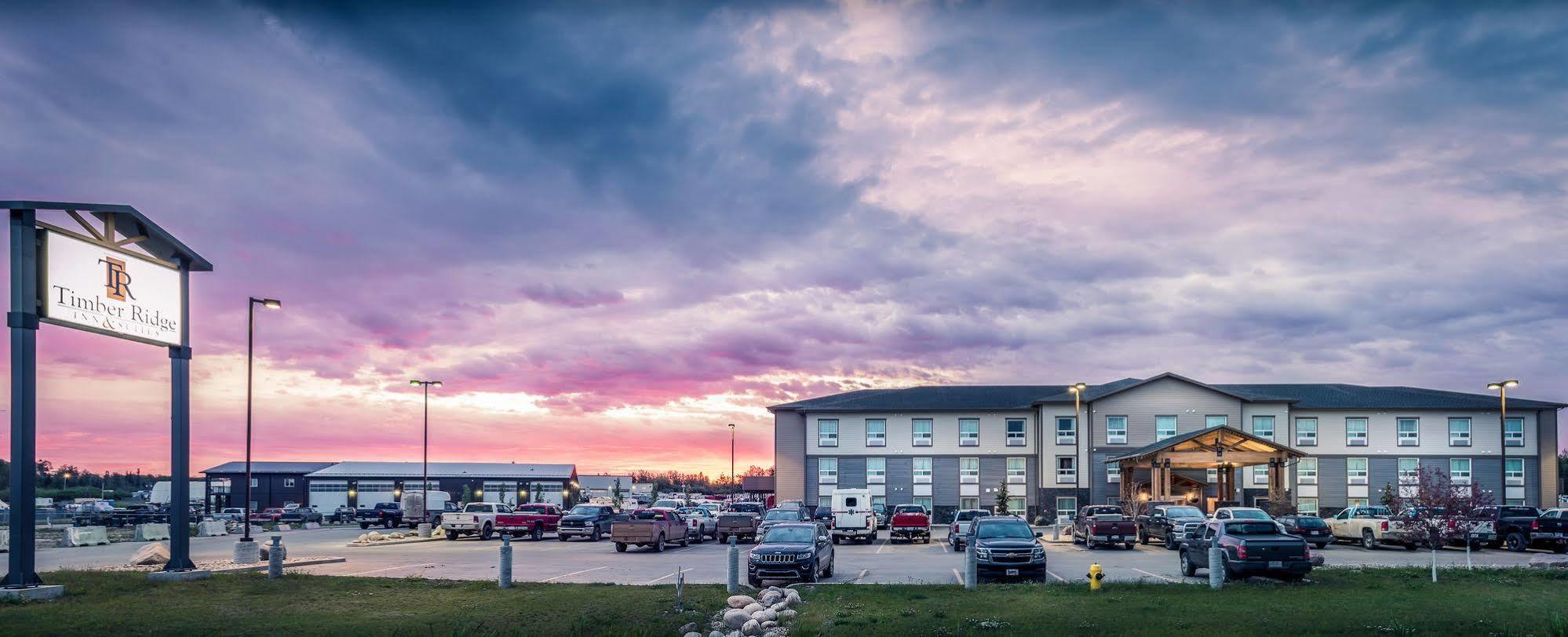 Timber Ridge Inn And Suites Fox Creek Esterno foto