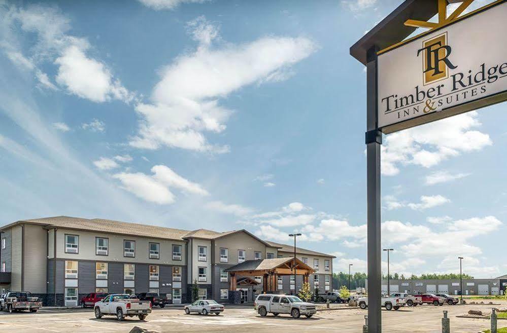 Timber Ridge Inn And Suites Fox Creek Esterno foto